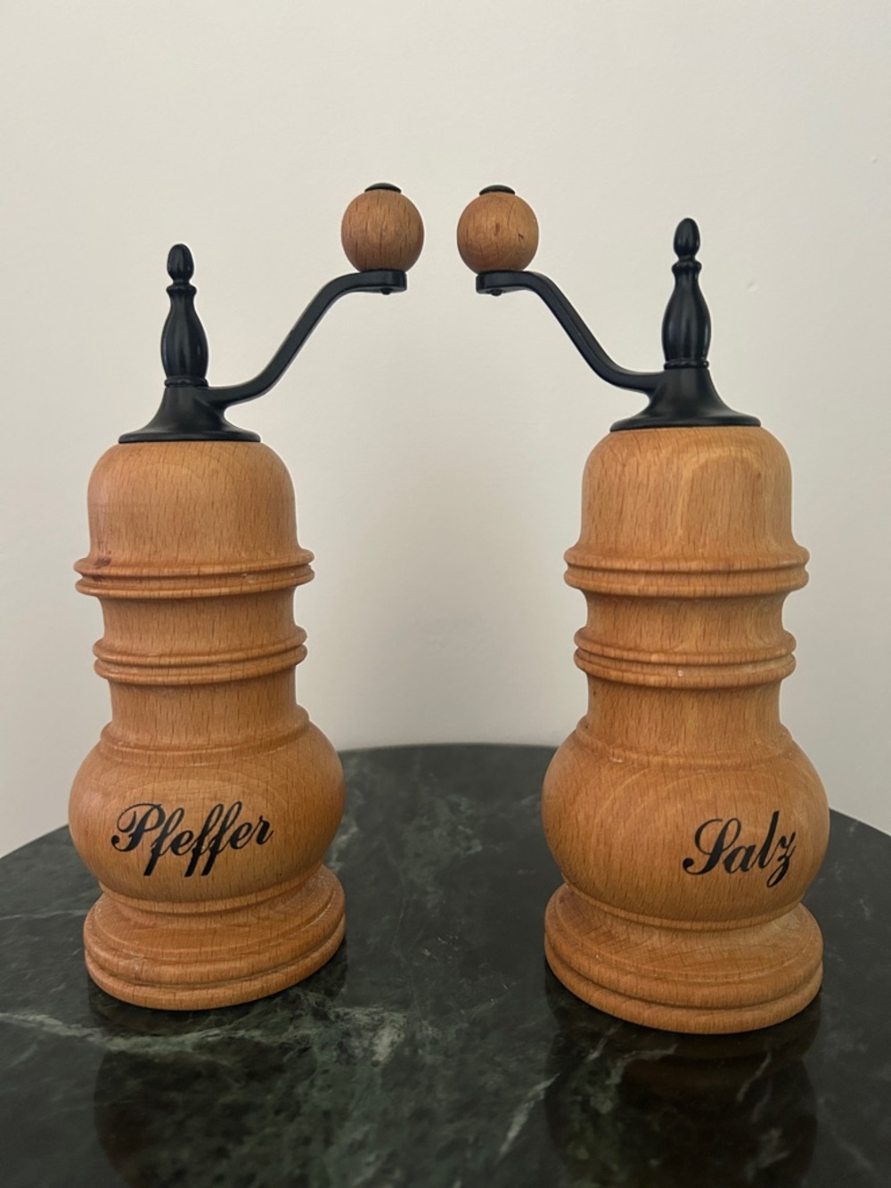 ZASSENHAUS Beechwood SALT & Pepper Grinder Shaker Made in Germany